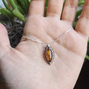 New Dainty 925 Sterling Silver Amber Marquise Necklace